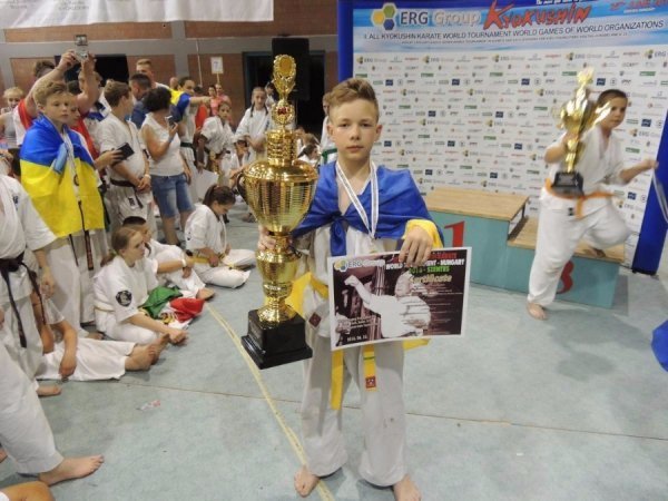 Волинянин виборов Кубок світу з кіокушин-кан карате. ФОТО