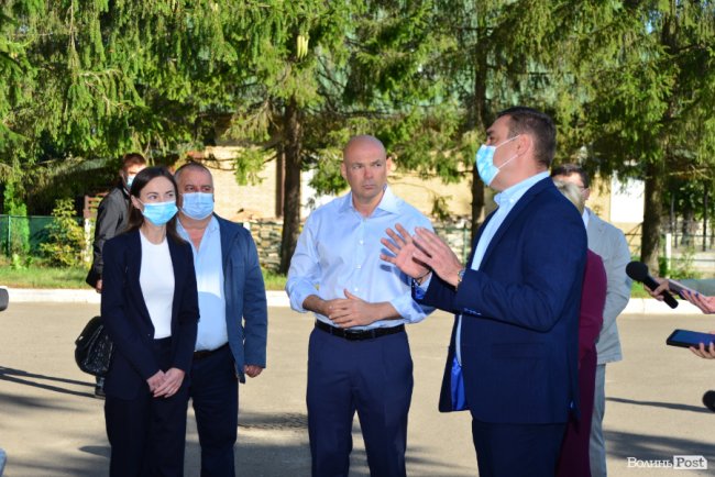 «Не чекайте нічого від держави»: Палиця проінспектував інфекційний госпіталь в Боголюбах 