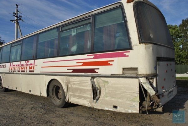 На Волині зіткнулися «Ауді», вантажівка та автобус. ФОТО