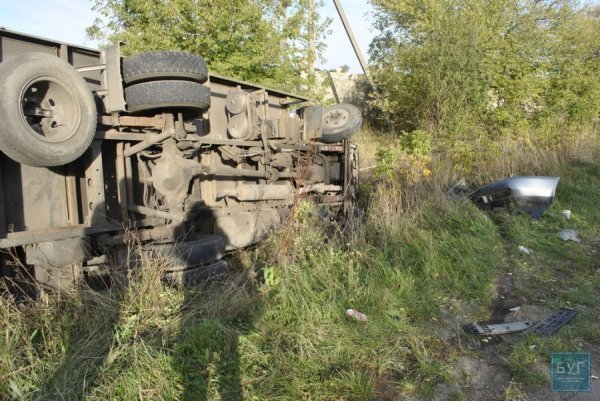 На Волині зіткнулися «Ауді», вантажівка та автобус. ФОТО