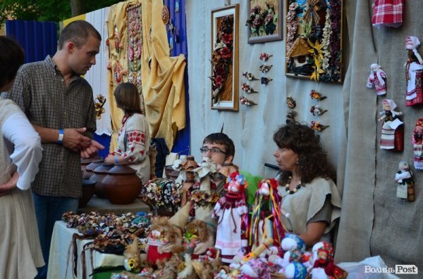 «Ніч у Луцькому замку-2013» стартувала. ФОТО 