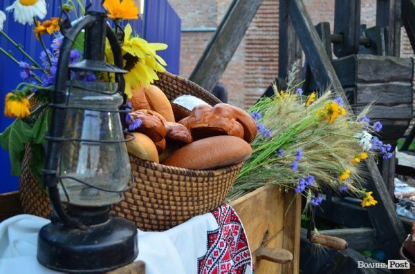 «Ніч у Луцькому замку-2013» стартувала. ФОТО 