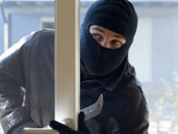 У Луцьку обікрали квартиру 