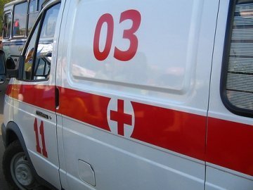 Лучанин пограбував лікаря «швидкої»