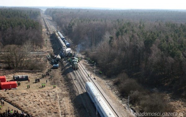 Назвали версію причини залізничної  катастрофи в Польщі