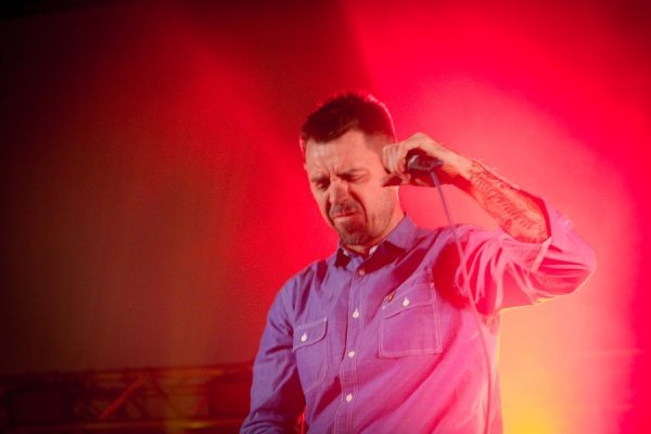 Танці та сльози щастя: «Ляпіс-98» зіграв «живий рок» для лучан