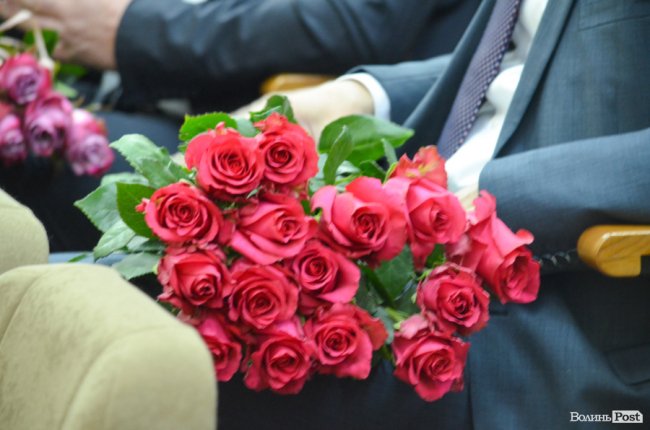 Знані гості і оберемки квітів: Ірину Вахович представили на посаді ректора ЛНТУ. ФОТО