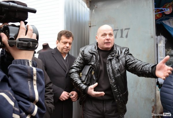 На Варшавському ринку в Луцьку – «війна». ФОТО. ВІДЕО