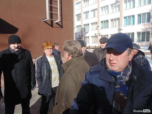 У Луцьку - пікет міліції. ФОТО. ВІДЕО