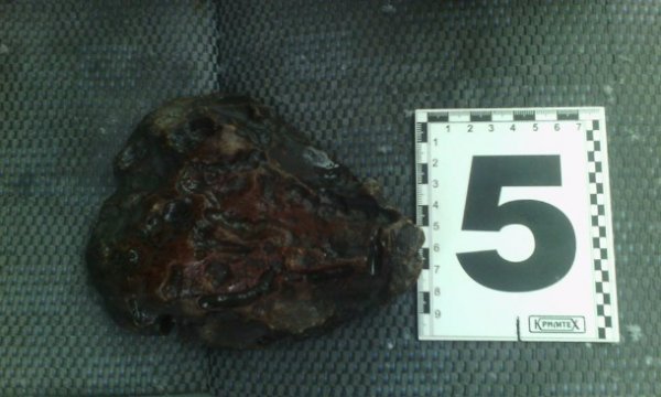 Лучанин хотів збути чотири кілограми бурштину. ФОТО