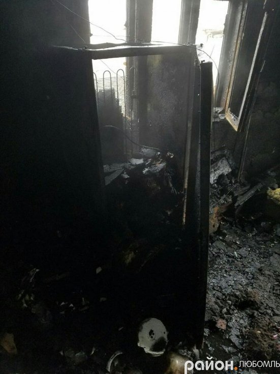 На Волині згорів житловий будинок. ФОТО