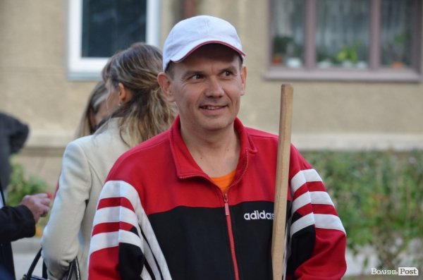 У Луцьку з'явився супердвір. ФОТО 