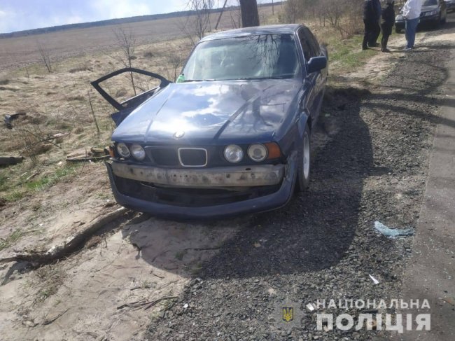 Під Луцьком п'яний водій Audi зіткнувся з BMW: є постраждала. ФОТО