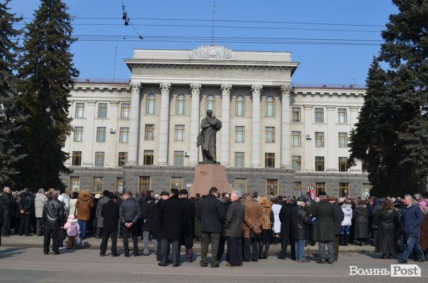 У Луцьку Шевченка вшанували спільним виконанням «Заповіту»