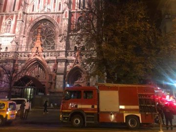 У Києві горить костел святого Миколая