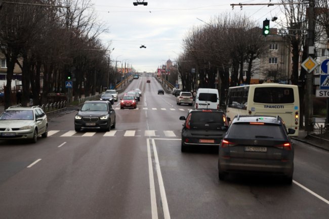 Операція «Маячок»: у Луцьку перевіряли, як водії пропускають спецтранспорт. ФОТО