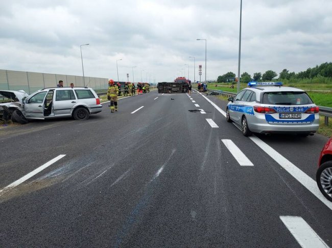 У Польщі в аварії постраждали четверо українців. ФОТО