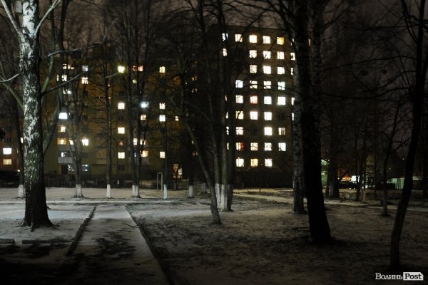 Сніг у Луцьку. ФОТО