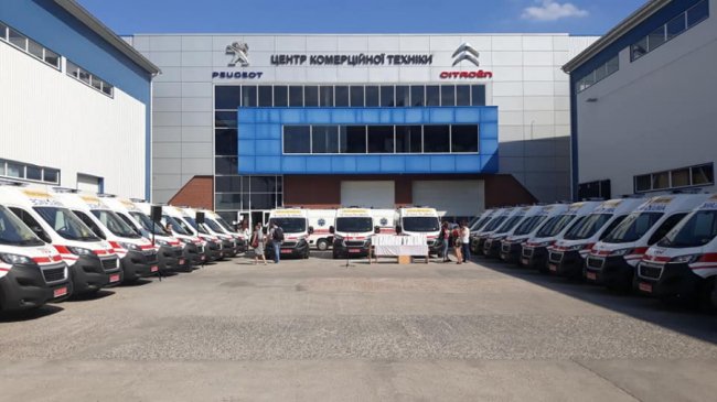 Волинським медикам передали надсучасну «швидку». ФОТО