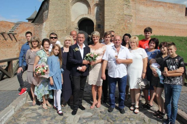 Одружився власник луцького секс-шопу «Казанова». ФОТО