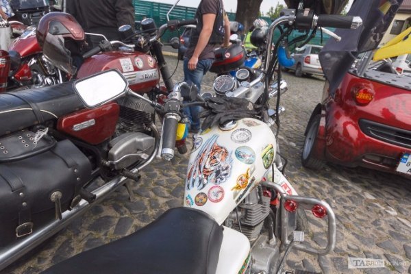 Понад півсотні байкерів з Волині та закордону проїхалися Луцьком. ФОТО