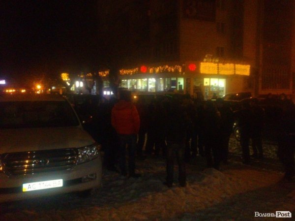 У водія екс-губернатора Волині через Автомайдан відібрали водійські права. ВІДЕО