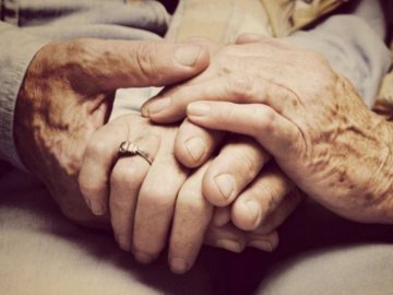 Від шкільної парти до золотого весілля: неймовірна історія кохання волинського подружжя