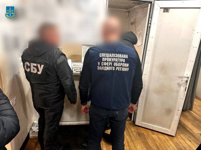 Двоє депутатів на Львівщині погоріли на хабарі у  тисяч