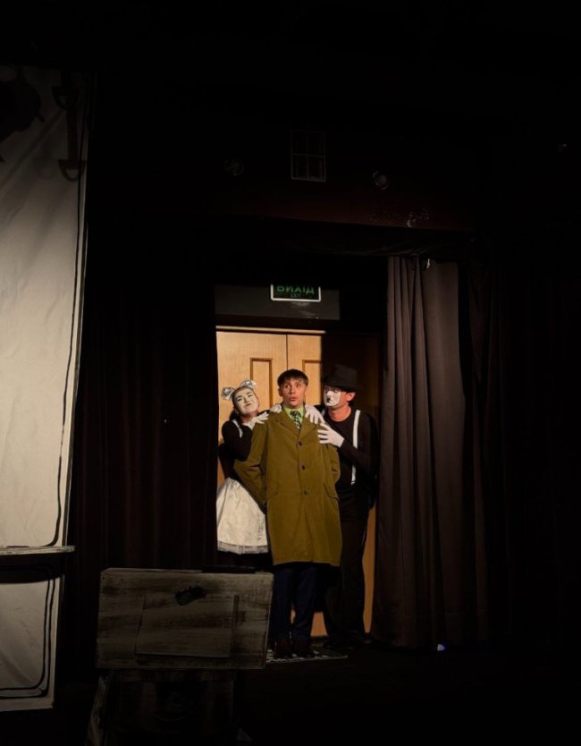 Людина, яка прагне зберегти себе і свій дім у мінливому світі: огляд вистав у Луцьку 14 – 19  жовтня