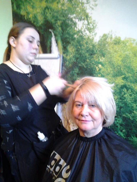 У луцькому центрі для людей особливої долі влаштували свято краси. ФОТО