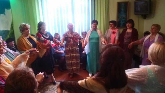 У луцькому центрі для людей особливої долі влаштували свято краси. ФОТО