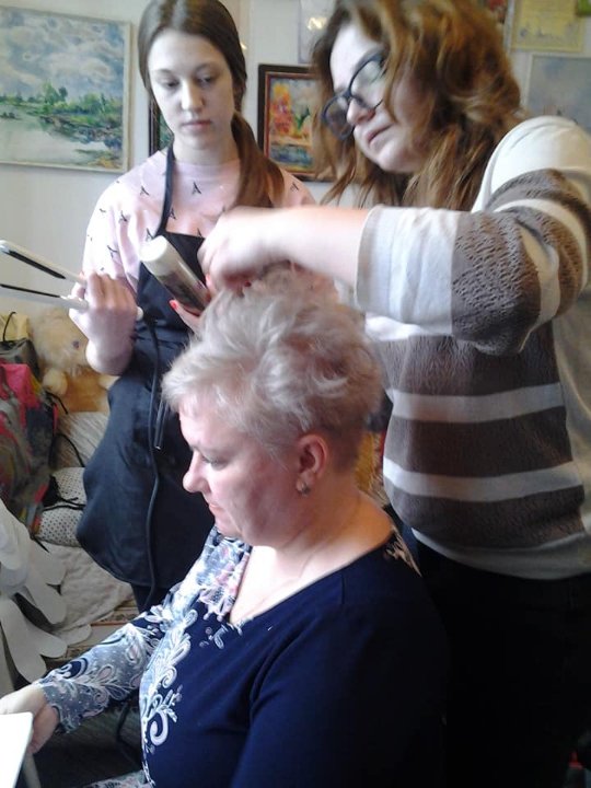 У луцькому центрі для людей особливої долі влаштували свято краси. ФОТО