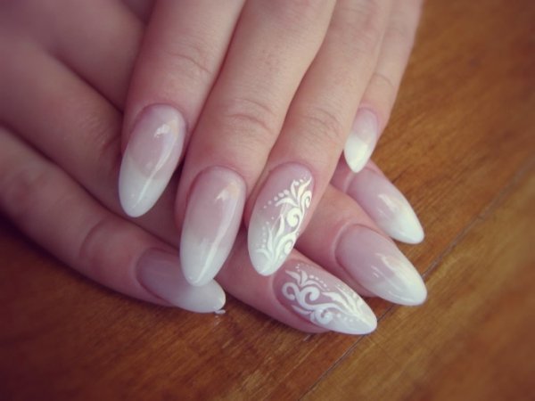 Лучанок запрошують на курси краси*