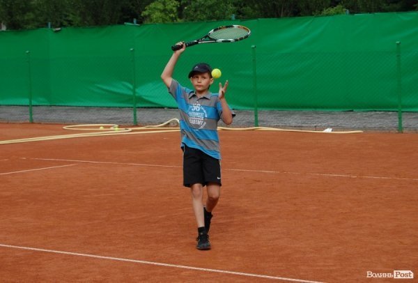 У Луцьку визначили кращих юних тенісистів
