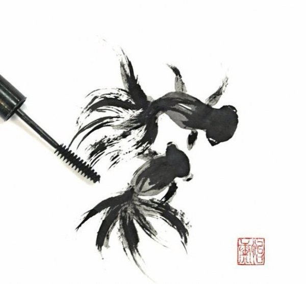 Картини, намальовані косметикою. ФОТО