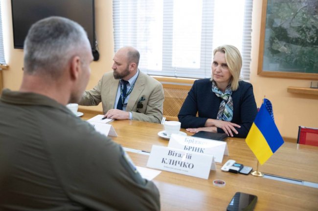 Після виділення 5 млрд грн на ЗСУ Кличко обговорив із послом США питання у сфері безпеки