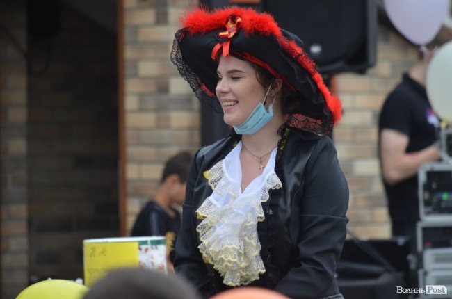 У «сонячній» кав’ярні в Луцьку започаткували власне свято, аби врятувати заклад від закриття. ФОТО