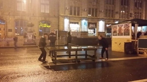 Євромайдан не дочекався штурму. ФОТО