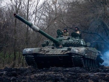 Українські воїни за добу  знищили ще 880 російських окупантів та 13 танків