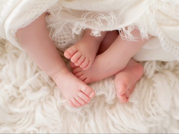 Повідомлення про двійню після 10 років непліддя: луцький гінеколог отримав найкраще привітання на День медика