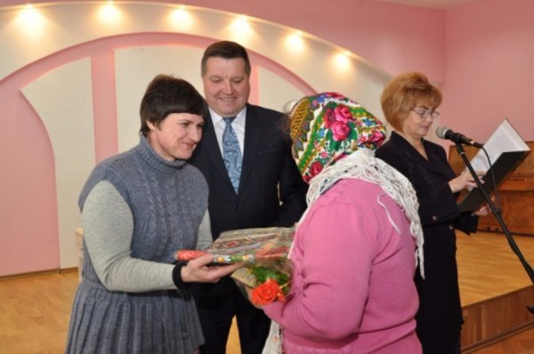 На Волині нагородили матерів-героїнь