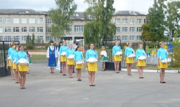 У райцентрі на Волині оновили стадіон. ФОТО