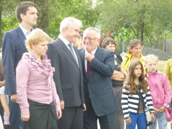 У райцентрі на Волині оновили стадіон. ФОТО