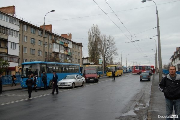 Бунт у Луцьку: як перекривали дорогу. ФОТО. ВІДЕО