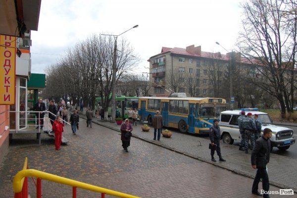 Бунт у Луцьку: як перекривали дорогу. ФОТО. ВІДЕО