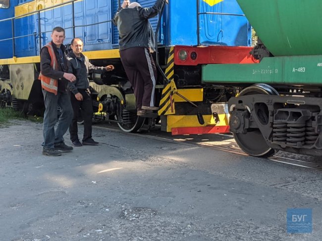 У місті на Волині – аварія за участі потяга, фури та легковика