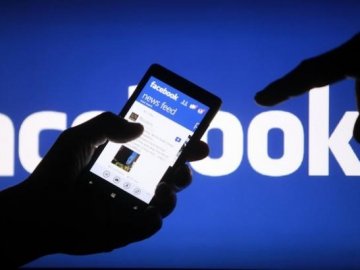 Facebook планує зробити відео платним