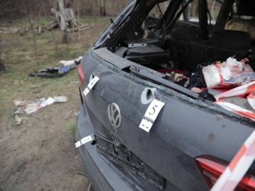 Окупанти розстріляли цілу родину в авто на Київщині: трьох жінок і двох дітей