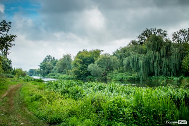 За мить до зливи: світлини дощового неба над Луцьком. ФОТО