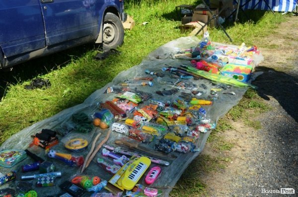 Китайські іграшки як не крути поступають саморобним українським 